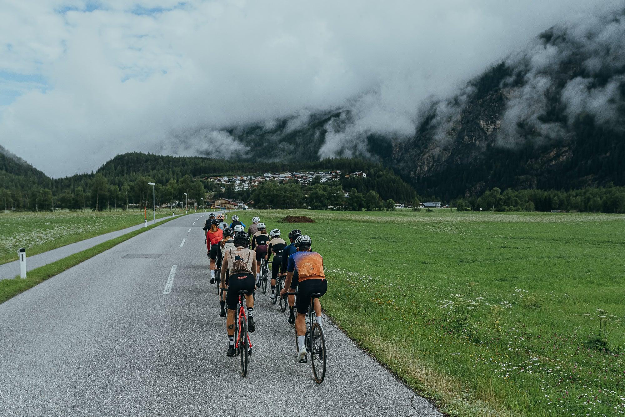 Nut Lab #10 | Te enseñamos cómo preparar barritas caseras de avena - Twenty One Cycling