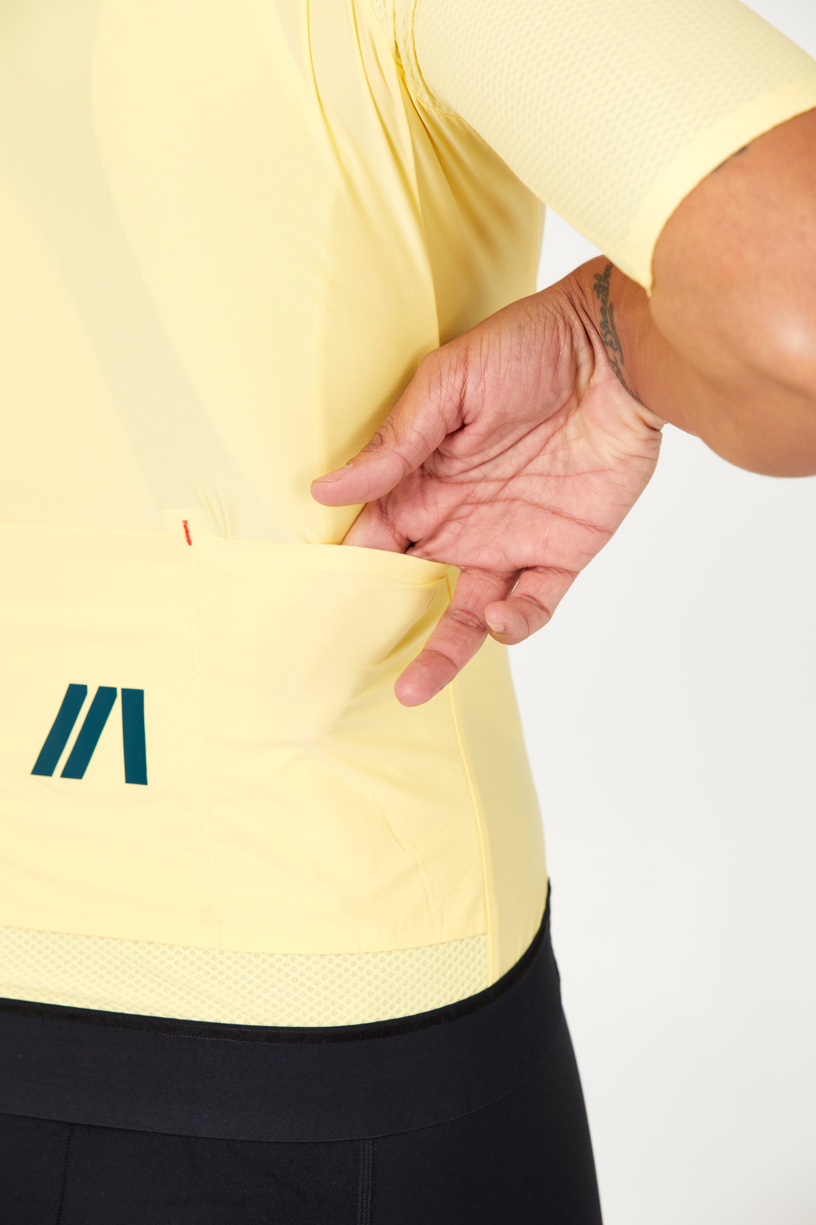 Herren Aero Light Trikot