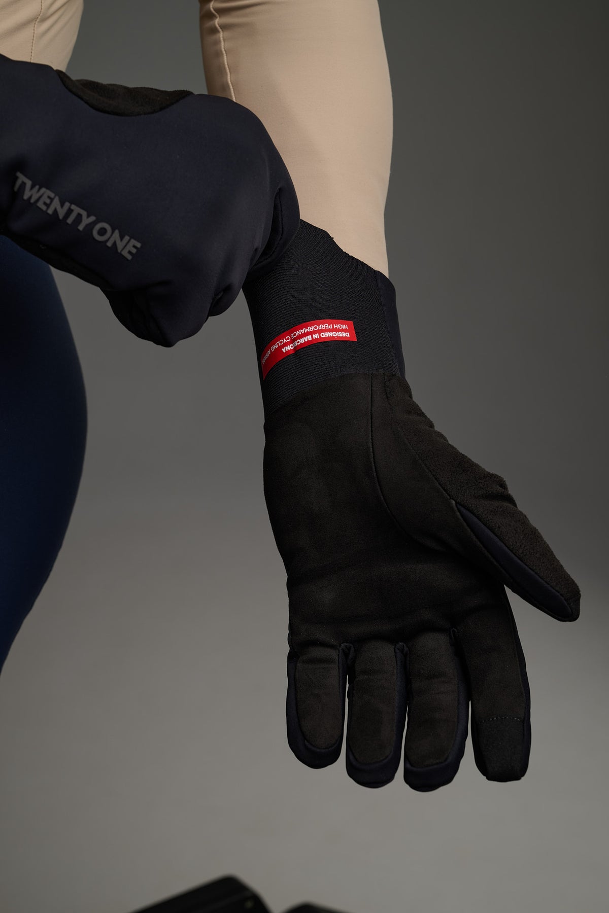 Super Thermal Speed Series Gloves.